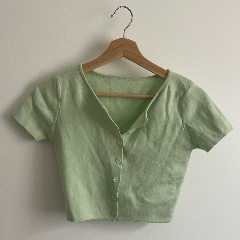 Green crop top